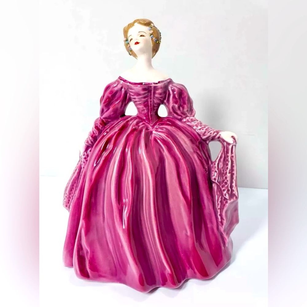 1950's Florence Ceramics Pasadena Adeline Figurine Purple Dress w/purple Shawl